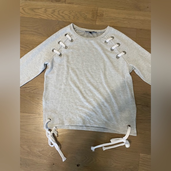 Generation love grey pullover sweater size small with with ties - Picture 3 of 5
